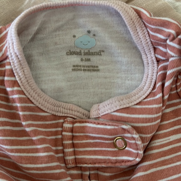 Cloud Island | Infant Onesie Bundle | 0-3Months - Picture 6 of 7